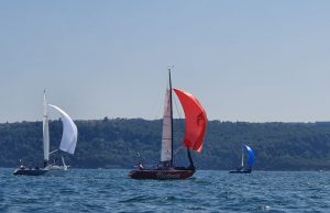 Девет стартираха в Държавното първенство Conrad 25, четири екипажа се вкопчиха в спор за титлата