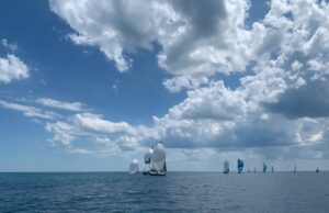 Два екипажа на върха след първия ден на регата „Порт Варна – Купи Дженерал брокер”