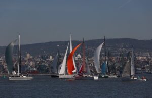 Три интересни гонки през канала Море-Езеро наместиха класирането за VII Varna Channel Cup